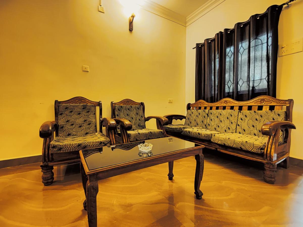 Candolim Glitter Sand Exterior foto